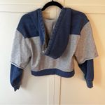 The Laundry Room  Revolve Gray Blue Crop Sweatshirt Hoodie Size‎ Small Photo 2