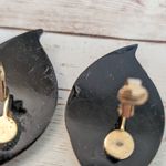 Vintage Clip On Earrings Photo 11