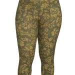 Terra & Sky Women's Printed Leggings green floral nwt Photo 0