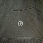 Lululemon Cinch Me Up Front Tank Size Small. See Measurements. Photo 5