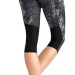 Athleta Splatter Be Free Knicker Capris size Small Photo 1