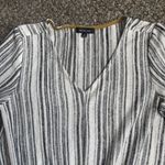 Verve Ami  White/black Striped Twist Front 3/4 Length Sleeve Blouse. Size Small Photo 2