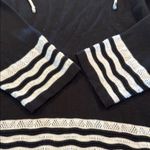 Angel Black and White Women's Hoodie Lightweight Sweater Top Size XL Photo 3