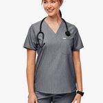 Catarina Scrub Tops for Women — Classic Fit, 1 Pocket FIGS YOLA pants XS/SM Photo 15