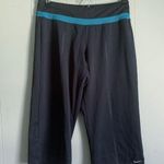 Nike Dri-Fit Womens Cropped Training Pants S Photo 0