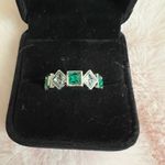 Gorgeous Faux Emerald and CZ Silver Statement Ring Size 7 Green Photo 1