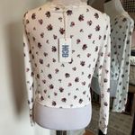 No Comment XL White Floral Cropped Top Photo 2