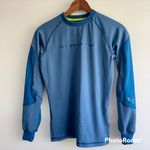 Under Armour  Catalyst Blue Long Sleeve Top Size Small Photo 1