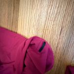 Babaton Aritzia Long Sleeve Square Neck Stretch Top Fuchsia Pink Size 2XL Crop Photo 5