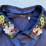 Elie Tahari  blouse, sleeveless, flower embellished collar, Blue, size XL‎ Photo 0