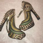 Wild Rose 6.5  | retro spiked "jade" platform Photo 4