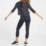 Spanx NWT  Look at Me Now Seamless Cropped Legging Sz M black camo Photo 1