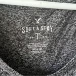 American Eagle 🛍️ Soft And Sexy Grey Heather T Shirt Size Medium Photo 4