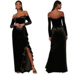 Badgley Mischka  Black Velvet Off Shoulder Long Sleeve Evening Gown Size 4 Photo 1