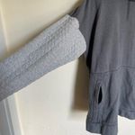 Columbia  Quilt Sleeve Pullover Photo 3