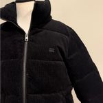Levi’s | Classic Black Puffer Corduroy jacket medium Photo 6