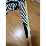 Lululemon Women's Size Measured Water Sun Runner Long Sleeve Striped Top‎ Preppy Photo 6