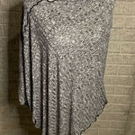 Knit Womens Gray Asymmetrical Hem Textured Pattern Sweater Poncho Size One Size Size L Photo 0