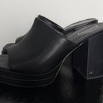 Circus by Sam Edelman Sam Edelman Shoes Ollyn Circus NY Black Platform Sandals Heels Size 8.5 Slip On Photo 0