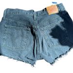 Levi's  501, size 28 black jean‎ shorts Photo 5