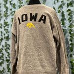 Champion University Of Iowa Hawkeye Crew neck Photo 1