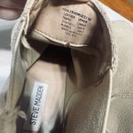 Steve Madden  Boots Womens 9M Howler Chelsea Beige Suede Leather Lug Sole Pull On Photo 6