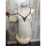 White tank top White Photo 4