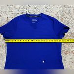 Fabletics  2 pocket Method Scrub Top royal blue Large Photo 7