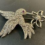 Vintage AVON 1992 Hummingbird Signed Brooch Pin Silver Marcasite Purple stone Photo 0