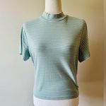 Levi's Women’s Levi’s Effortless Short Sleeve Striped Green Women's Top Size XL NWT Photo 4