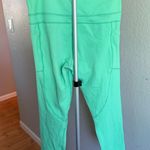 Zyia Active Light n Tight Spring Bud Capri Workout Pocket Hi Photo 2