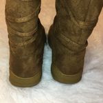 LAMO Women’s Chestnut Brown Faux Fur Suede Winter Boots 7 Photo 5