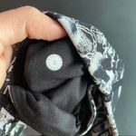 Lululemon  Train Times 7/8 Pant Size 2 Photo 8