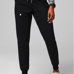 Fabletics High-Rise On-Call Scrub Joggers Photo 3