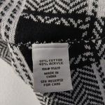 Fever Women's L / XL Poncho Black White Plaid Pullover Sweater Cape Winter Size L Photo 6