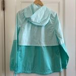 Nike Essential Repel windbreaker rain jacket Photo 5