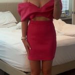 Selfie Leslie  pink dress  Photo 0
