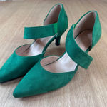 Peiley Women’s Sz 5.5/6 Green Faux Suede Low Heel Strap Pumps Pointed Toe Dressy Photo 0