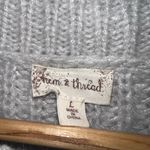 Hem & Thread 100% Polyester Kit Women’s Sweater Gray & Pink Photo 4