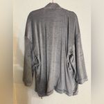 SKIMS  by Kim Kardashian Velour Fleece Wrap Short Robe SMOKE size small NWT Photo 5