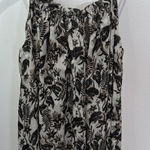 INC International Concepts Flowy Floral Top Women's Size M Black and White Size M Photo 0