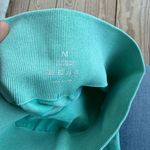 NVGTN  seamless camo shorts size m Photo 2