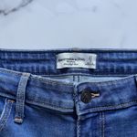 Abercrombie & Fitch  the flare ultra high rise jeans Sz 27 Medium wash Y2K 90'S Photo 3