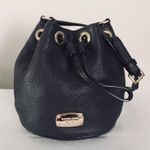Michael Kors black bucket bag Photo 3
