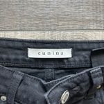 Eunina  Jean Shorts High-Rise Cut-Off  Photo 2