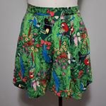 Pacific&Co Vintage Cameo & green tropical floral parrot print shorts size small Photo 0