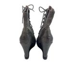 Vince Camuto Suni Ankle Booties Womens Size 5.5 Gray Leather Lace Up Eyelet Photo 4