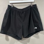 The North Face  Black Shorts Photo 0