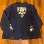 Denim&Co Jacket 1X Dark Blue Blazer with White Embroidered Floral Accents Photo 8
