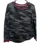 Kensie  Women’s Black Gray Camo Sweatshirt Sz L Soft Fleece Photo 0